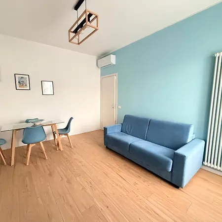 Apartament Strambhouse *